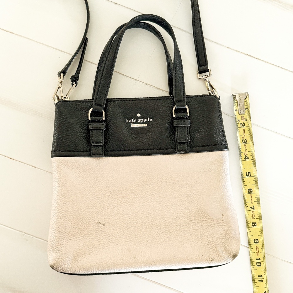 Kate Spade Black & White Leather Crossbody Satchel | Adjustable Strap | Used